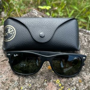 Ray Ban Matte Black Wayfarer and GTAND Dark Tortoise Sunglasses GT2023 46-23-145